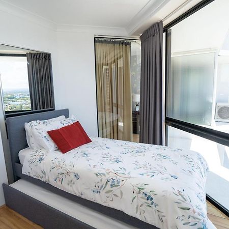 Large Surfers Paradise Apartment With Fantastic Views Gold Coast Exterior foto